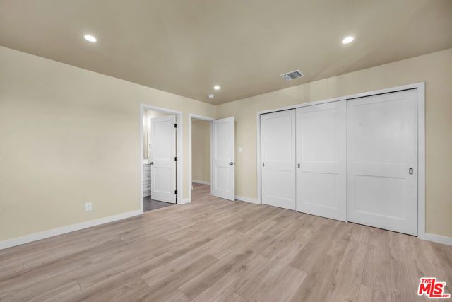 5324 Weatherford Drive, Los Angeles, CA 90008