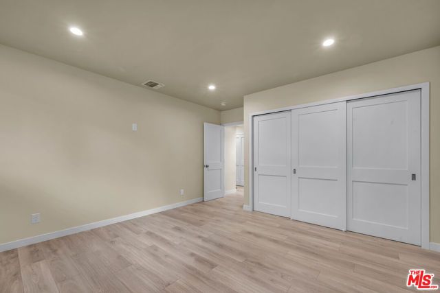 5324 Weatherford Drive, Los Angeles, CA 90008