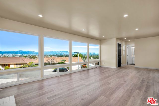 5324 Weatherford Drive, Los Angeles, CA 90008