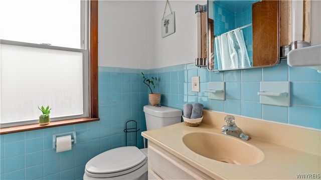 382 Ontario Street, Lockport City, NY 14094