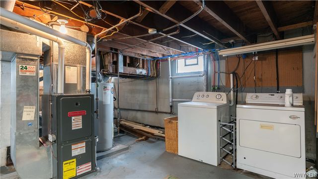 382 Ontario Street, Lockport City, NY 14094