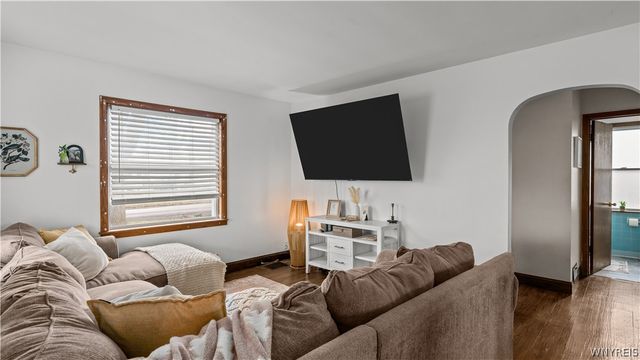 382 Ontario Street, Lockport City, NY 14094