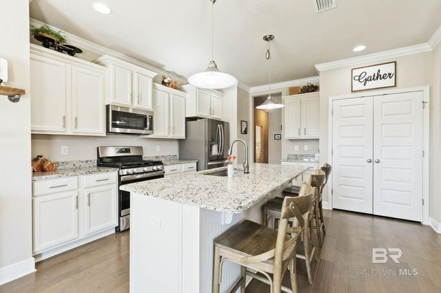 4214 Craigend Loop, Gulf Shores, AL 36542