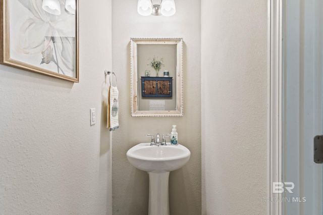 4214 Craigend Loop, Gulf Shores, AL 36542