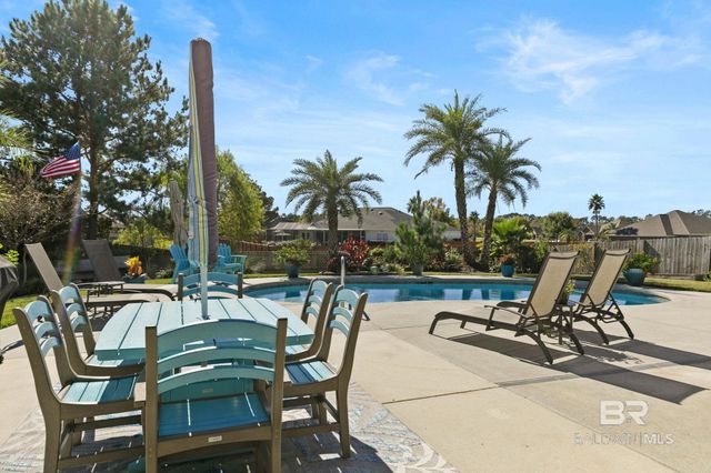 4214 Craigend Loop, Gulf Shores, AL 36542