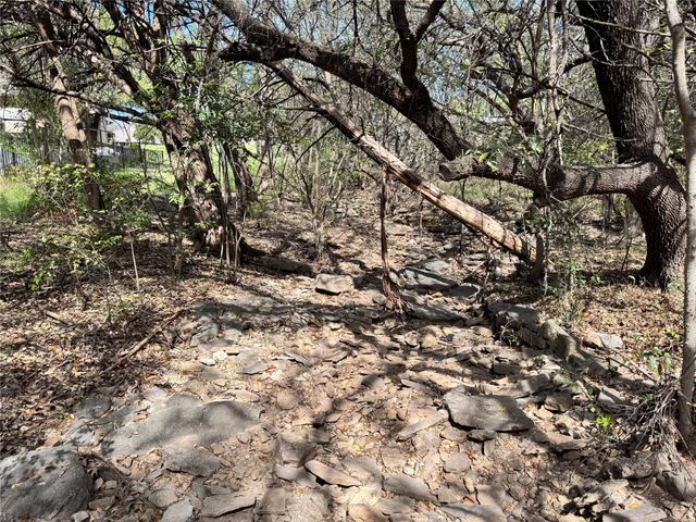 4300 Fairway Drive, De Cordova, TX 76049