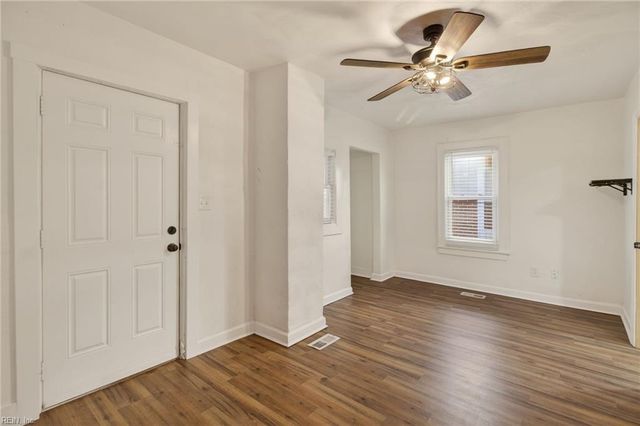 2608 Corprew AVE, Norfolk, VA 23504