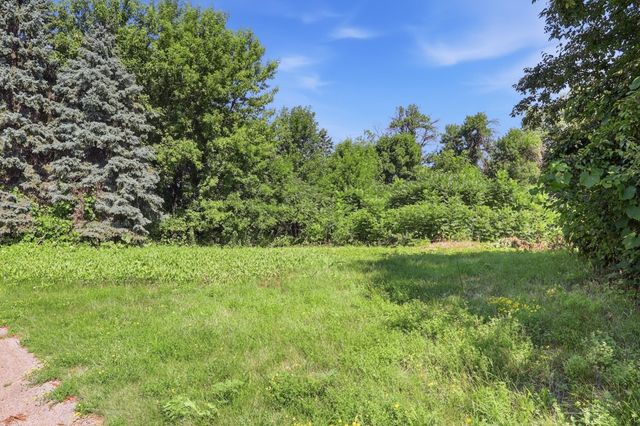 7190 Teakwood Circle, Maple Grove, MN 55369