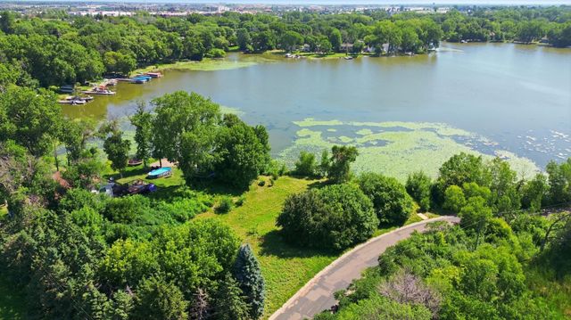 7190 Teakwood Circle, Maple Grove, MN 55369