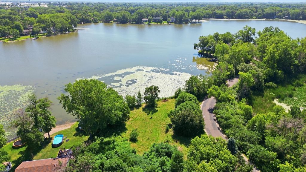 7190 Teakwood Circle, Maple Grove, MN 55369