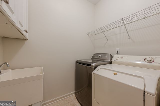 419 Brookes Walk, Woodstock, GA 30188