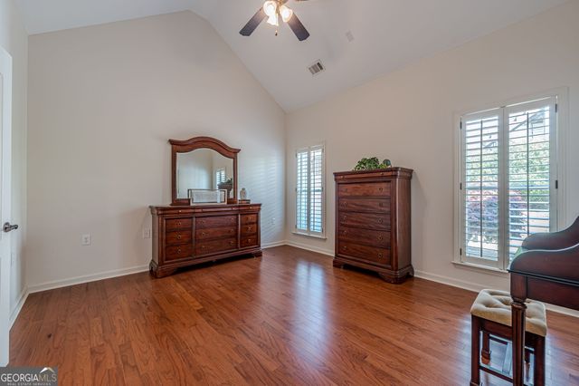 419 Brookes Walk, Woodstock, GA 30188