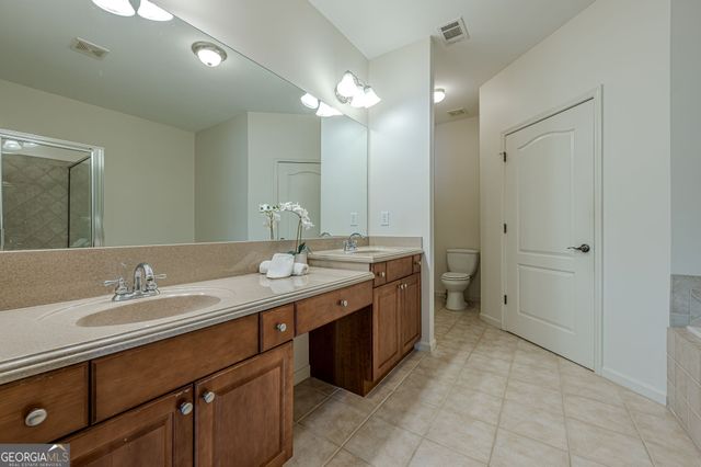 419 Brookes Walk, Woodstock, GA 30188