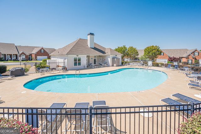 419 Brookes Walk, Woodstock, GA 30188