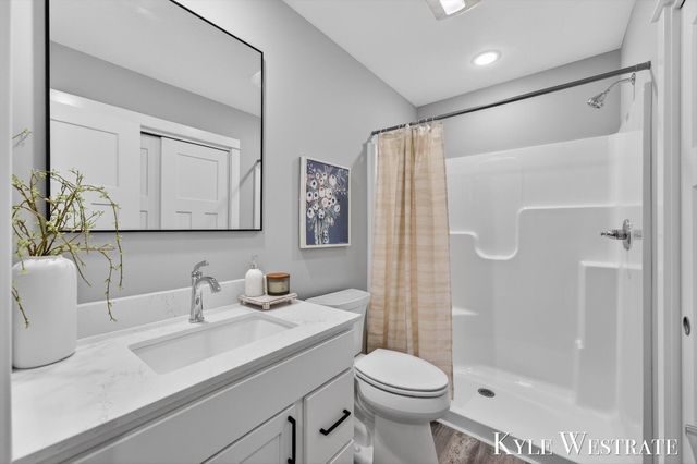 579 S Walker Road, Muskegon, MI 49442