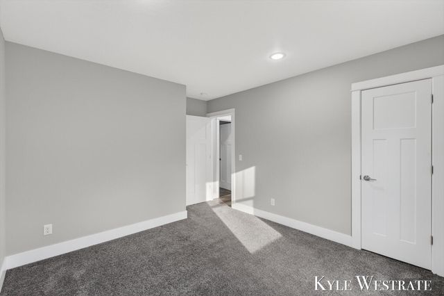 579 S Walker Road, Muskegon, MI 49442