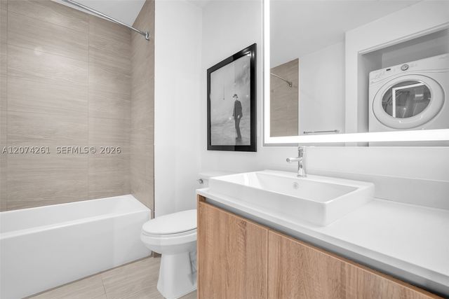 2960 NE 207th St 1102, Aventura, FL 33180