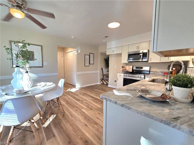 1637 Castlefield RD, Virginia Beach, VA 23456