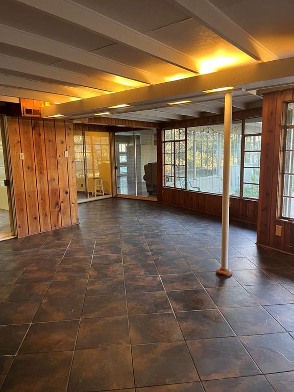 Image 14 of property listing at 2539 Twohig Ave, San Angelo, TX 76901