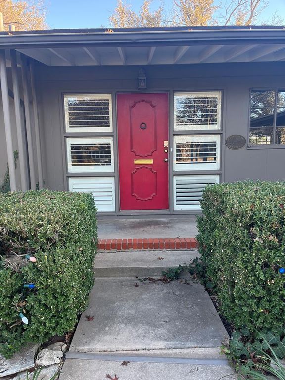 Image 3 of property listing at 2539 Twohig Ave, San Angelo, TX 76901