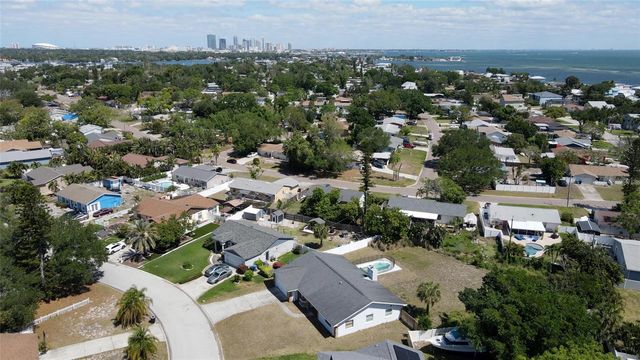 4356 TARPON DRIVE SE, St Petersburg, FL 33705