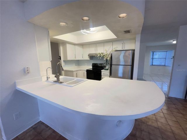 4356 TARPON DRIVE SE, St Petersburg, FL 33705