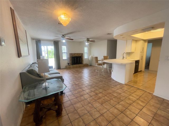 4356 TARPON DRIVE SE, St Petersburg, FL 33705