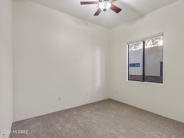 112 S Happy Valley Saddle Drive, Tucson, AZ 85748