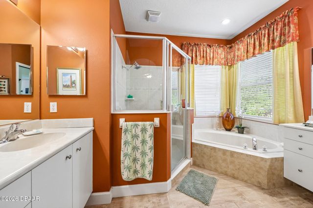 456 Chelsea Place Avenue, Ormond Beach, FL 32174