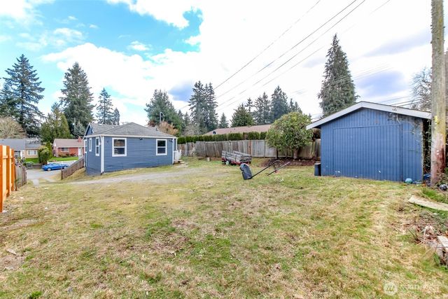 3142 Glendale Drive W, University Place, WA 98466
