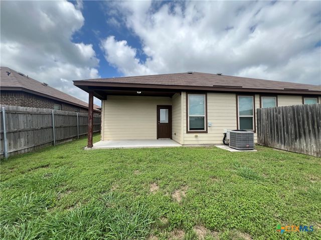 1119 Creekside Orchard, New Braunfels, TX 78130