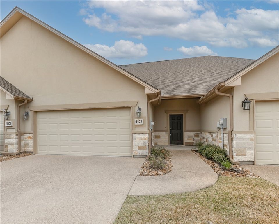 1473 Buena Vista, College Station, TX 77845