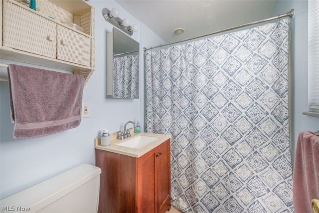 6230 Somerset Drive, North Olmsted, OH 44070