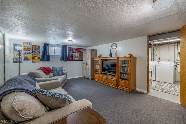 6230 Somerset Drive, North Olmsted, OH 44070