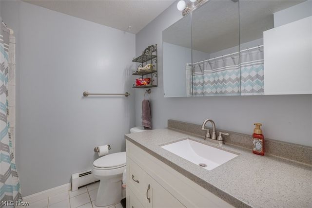 6230 Somerset Drive, North Olmsted, OH 44070