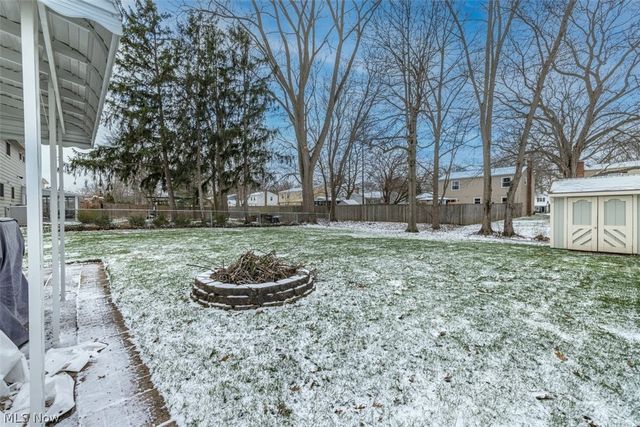 6230 Somerset Drive, North Olmsted, OH 44070