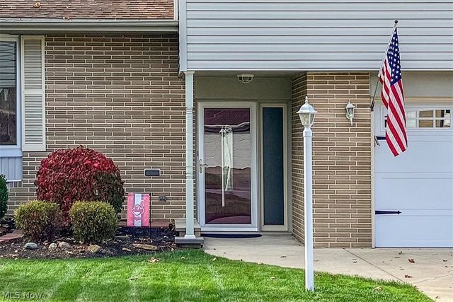 6230 Somerset Drive, North Olmsted, OH 44070