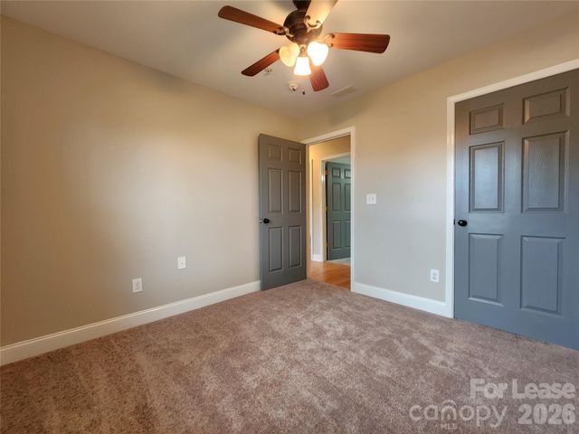 1607 Parkdale Avenue, Gastonia, NC 28052