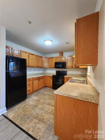 1607 Parkdale Avenue, Gastonia, NC 28052