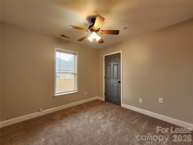 1607 Parkdale Avenue, Gastonia, NC 28052