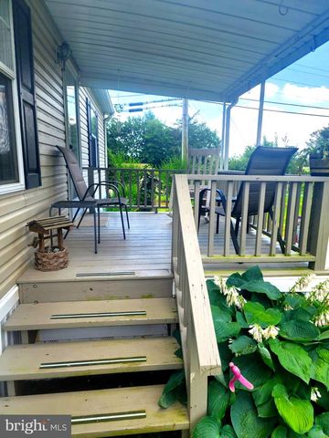 4612 HOLLY DRIVE, Chambersburg, PA 17202