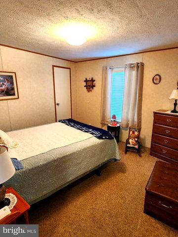 4612 HOLLY DRIVE, Chambersburg, PA 17202