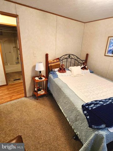 4612 HOLLY DRIVE, Chambersburg, PA 17202