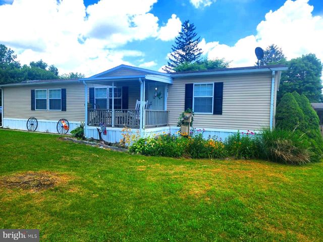 4612 HOLLY DRIVE, Chambersburg, PA 17202