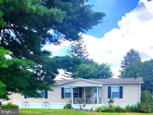 4612 HOLLY DRIVE, Chambersburg, PA 17202
