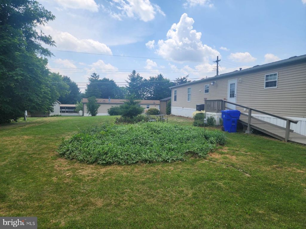 4612 HOLLY DRIVE, Chambersburg, PA 17202