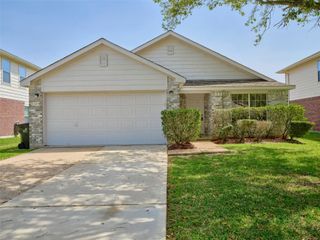 1319 Emilee Court, Rosenberg, TX 77471