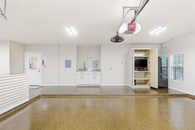 1204 ORLANDO RD, Austin, TX 78733