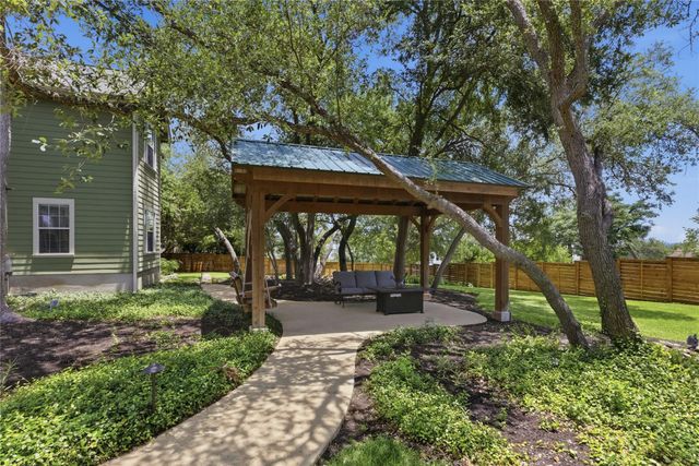 1204 ORLANDO RD, Austin, TX 78733