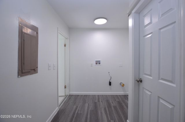 2045 DERRINGER Road, Jacksonville, FL 32225